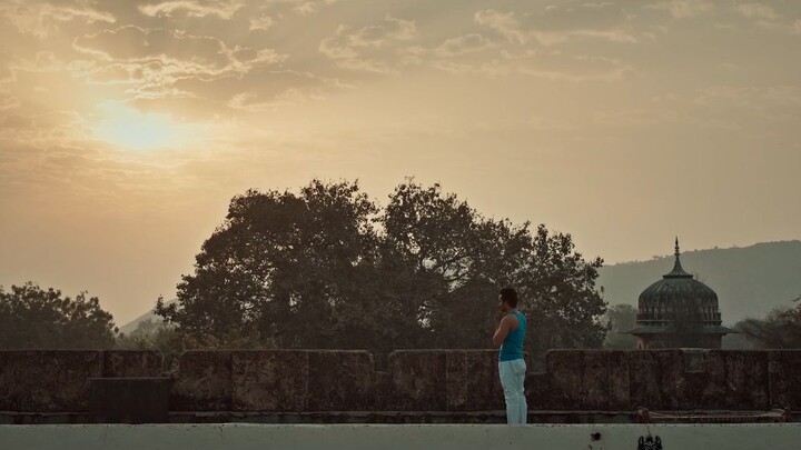 Chidiya.Udd.S01E06.720p.Hindi.WEB-DL.2.0.ESub.x264.mkv