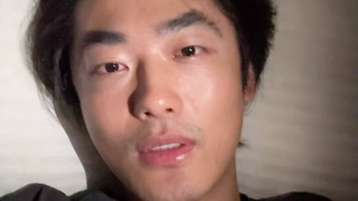 الآن ما عدت قادرًا على النوم.