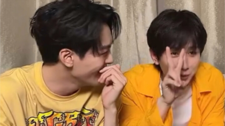 (Fine-tuned re-upload) (Fang Hua) (Shun Yi) He must think he’s so, so, so cute!