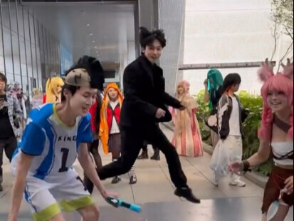 It's not about skipping celebrities at comic cons; it's about having an all-star lineup at comic con