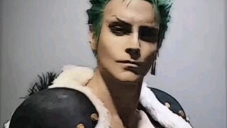 cosplay zoro😍