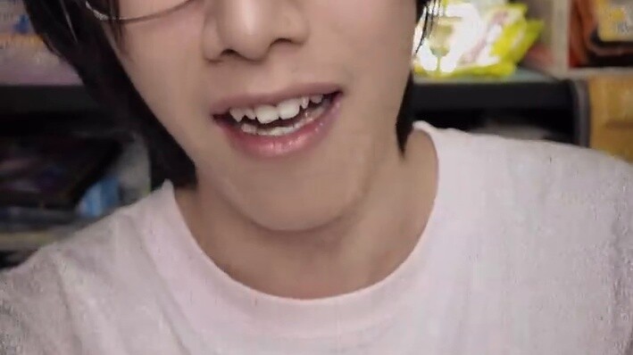 How frugal are men who play NS2?