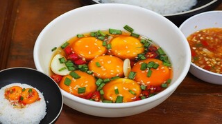 ไข่แดงดองน้ำปลา หนึบนอกเยิ้มใน พร้อมน้ำจิ้มซีฟู๊ดตำเองแซ่บๆ/PICKLED EGG YOLKS IN FISH SAUCE