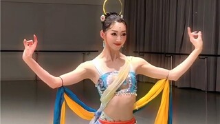 "Melodi yang Memasuki Mimpi", kembali ke Dunhuang dalam mimpi; tarian kecil Dunhuang ini cocok untuk