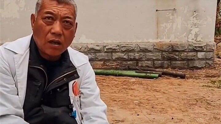 外表看上去很凶的人，往往内心特别容易被感动