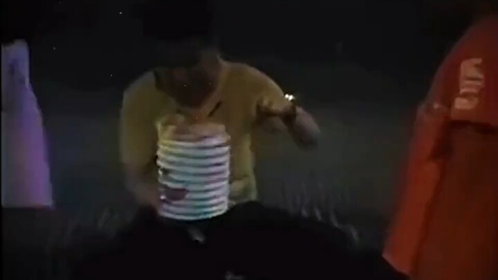 Could you “tap” the lantern for me?