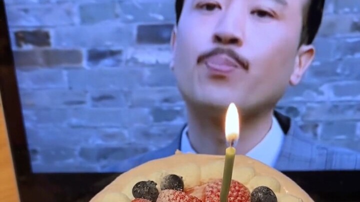 Chúc các em kỳ nghỉ lễ vui vẻ, hahaha~