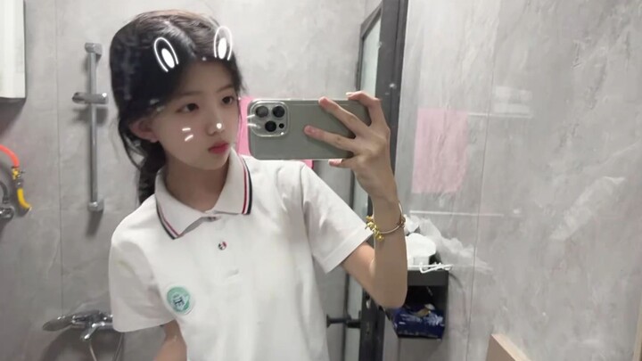 “Baby, you’re just a sweet, soft little cake!”