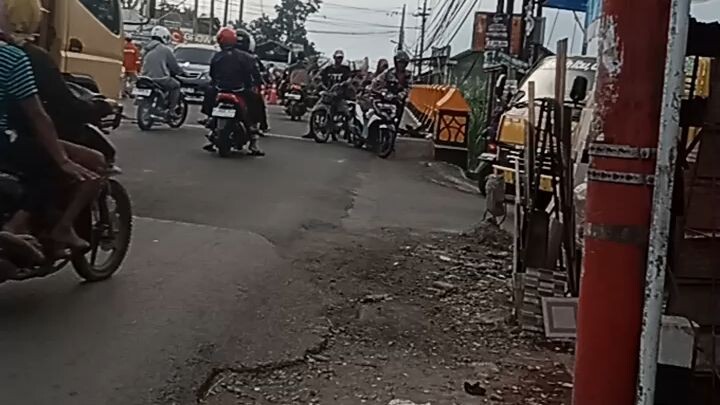 jln supratman arah gandrung