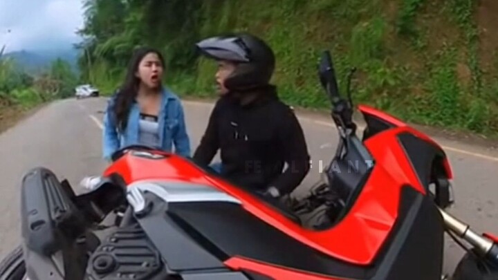 suruh fokus abangnya mbak