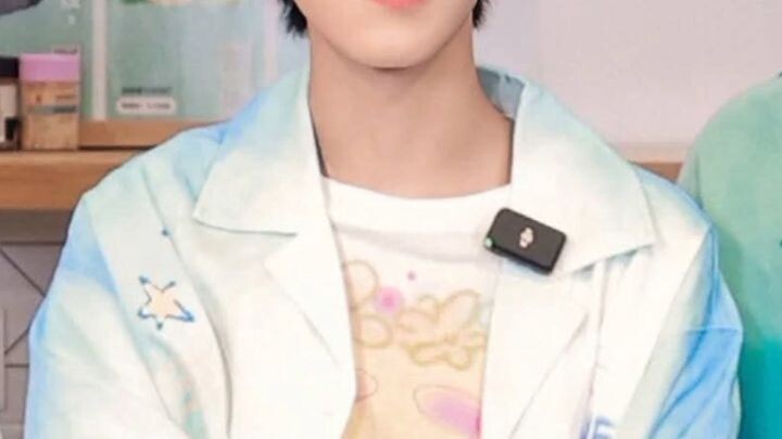 ZQH🥰🥰🇨🇳🇨🇳