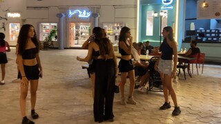 نعم، هذه مصر، دولة عربية في الشرق الأوسط. هل جددت هذه الثواني العشر فهمك لمصر؟