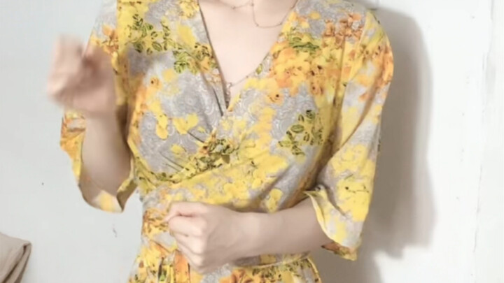 เสื้อเหลือง
