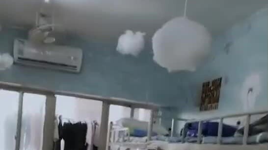 Fairy-like! Due to dormitory adjustments, boys were amazed after moving into the girls' dormitory