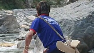 Cast Net Fishing in Nepal | Himalayan Trout Fishing with Cast Net |
