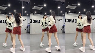 不知道你是喜欢晴天还是喜欢雨天