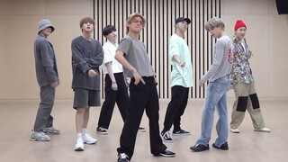 BTS | 'Dynamite' Studio Dance Practice