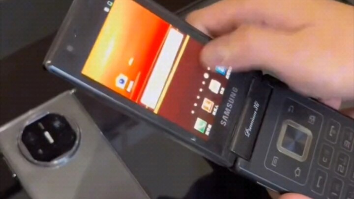 Từ nay bố tôi bỏ hút thuốc rồi, vì ông đã tìm được thứ còn ngon hơn…