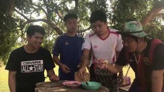 ตำบักถั่วคั่วไข่กับสายเปเล่อ้ายอาทแฮมเบาๆ