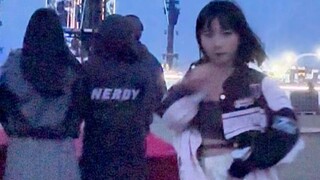 Duoduo! Xiaotanhuo! Saya di sini untuk menyerahkan lembar jawaban saya untuk adaptasi panggung Mona 