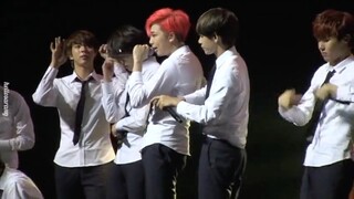 [ENGSUB] BTS The Red B.u.l.l.e.t 1.st H.a.lf - Me.mor.ie.s of 2015