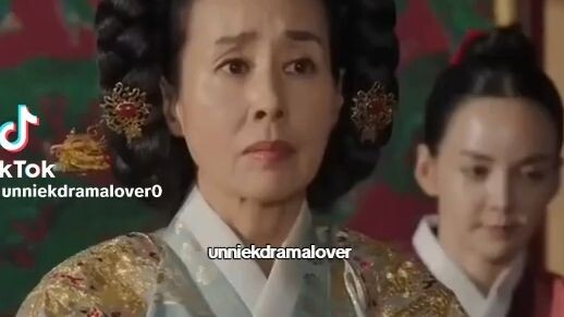 the dancing female of josoen dynasty