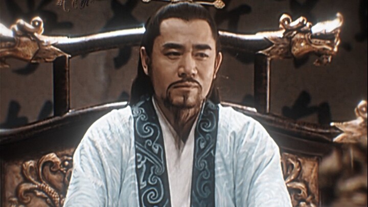 练得身形似鹤形，不怕宫女勒颈脖