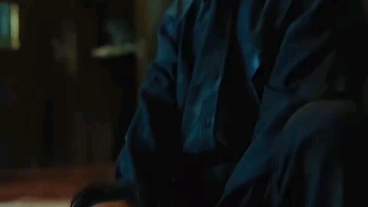 "Divine Scissor Hands" Watched the Entire Series Just for One Clip