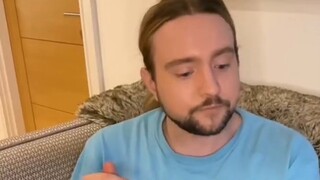 عندما أتطوع بمشاركة الوجبات الخفيفة مع الأصدقاء...