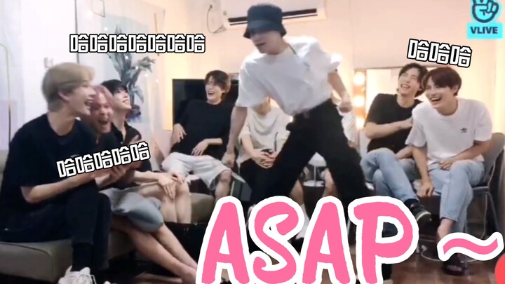 【Lee Tae-yong】Live streaming tiba-tiba mulai menari ASAP～ Pria tampan menari sambil membajak sawah, 