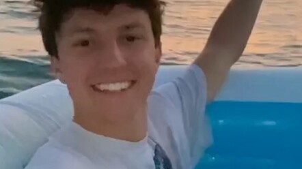 عندما رأيت النهاية، ارتاح بالّي.