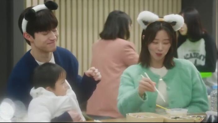 Queen of Tears Ep14 sub indo