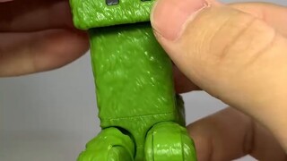Khả năng di chuyển thực sự tốt! Các chi tiết thật tuyệt vời! Phim Minecraft Creeper của Mattel!