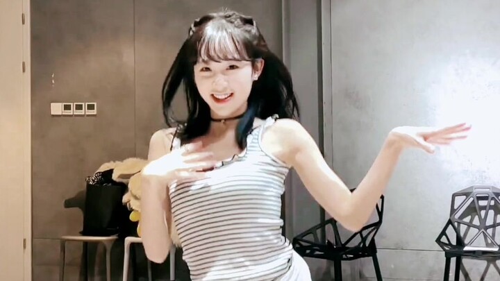 【Li Zixuan】Bean Dance Record, Quick Dance Challenge, Teacher Dou's Mini-Class