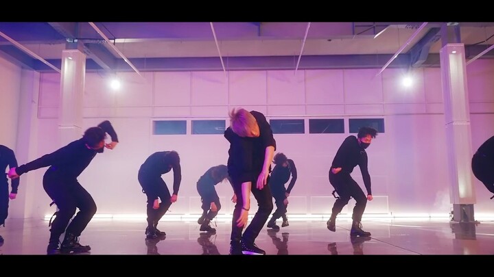 การแสดงพิเศษ "PARANOIA" ของคังแดเนียล