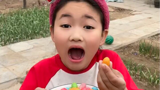 Kids, check out Sister Xiaowu's makeup imitation five years later—let's see which one the kids like 