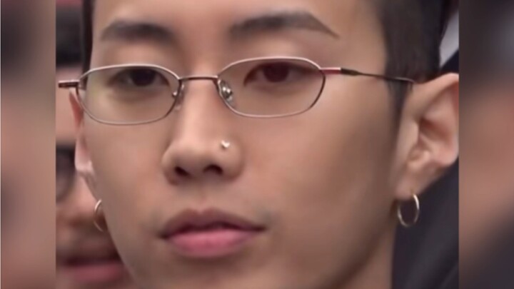 «ولي العهد المافيوي الذي يناسب الوجوه الآسيوية!»