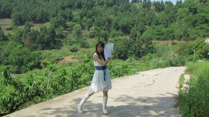 Let’s end spring with a single “Wing Chun” >_<…