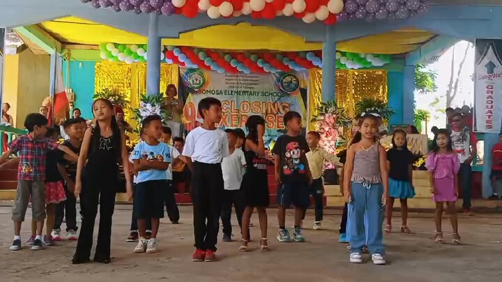 dance presentation by grade2