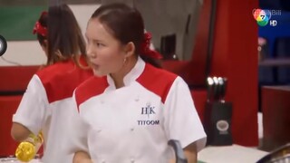 เตะบอลใส่หน้าผู้หญิงhe said Thailand(จากครัวนรก ซีซั่นสอง)