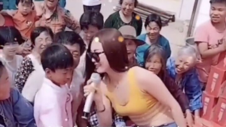 Ayah: Katakan, apakah kamu ayahku?