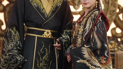 ราชินีสายโหดทวงบัลลังก์
