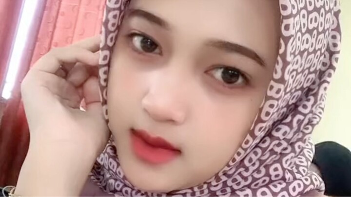 Halloo🫶🏻