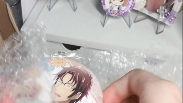 "Unboxing" Guess why this show is called Detective Conan