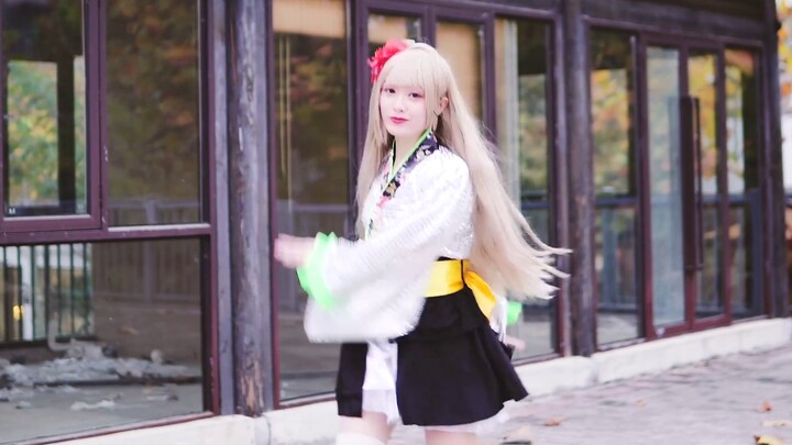 [Light Wheel] I want to dance in Huiye City ❤ Baisi little thick-legged cute girl ❤ Nan Xiaoniao cos