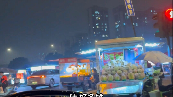 Ai mà hiểu nổi… Tan làm về nhà thấy cả dãy đầy ắp không khí ấm cúng thế này!!