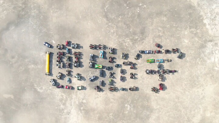 Creativity knows no bounds，70 cars arranged in the shape of suchiyu