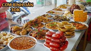 Quán Cơm Bình Dân Chất Lượng Như Nhà Hàng Ngon Sạch Sẽ Giá Chỉ 30k