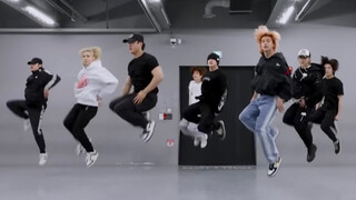 【Stray Kids】五周年特别礼物 Hellevator舞蹈练习室