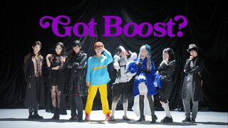 جميع أعضاء ستورمارك يُطلقون أغنية "Got Boost؟"، وثمانية أشخاص يُطلقون أغنية [Kamen Rider Gabu cos] ر